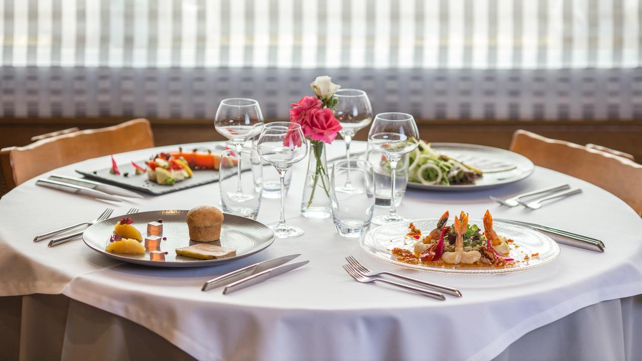 Au Soleil Hotel Wettolsheim Eksteriør billede